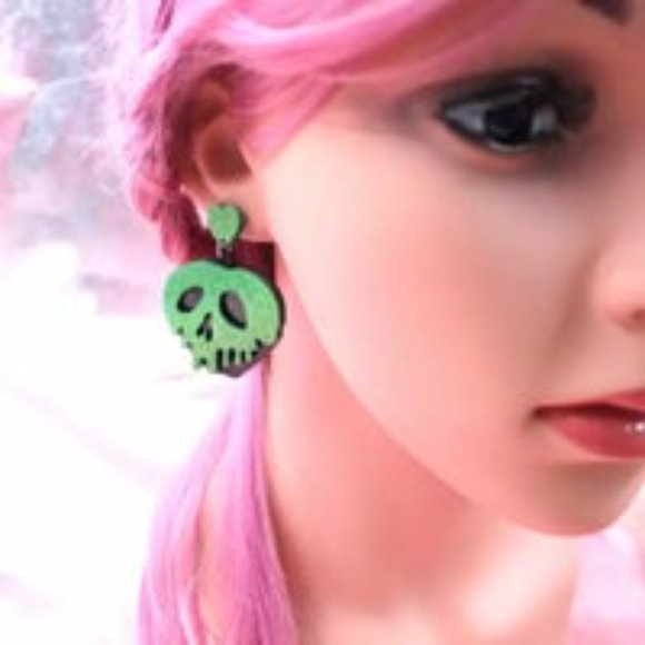 Candy Apple Halloween Earrings - Picture 2 of 3